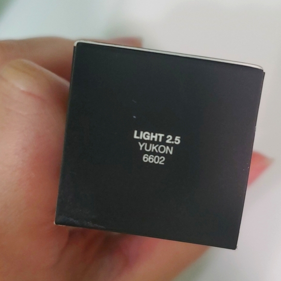 Nars foundation - Picture 2 of 3